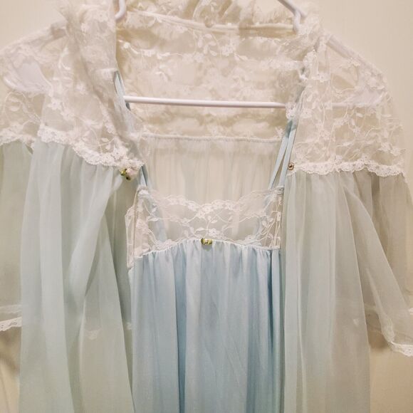 NWOT Vtg Val Mode 2 Pc Peignoir Set Sz XS Blue White Lace Trim 60’s Sheer Robe - Picture 1 of 13